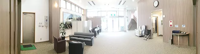 金沢メモリアルホール〈1階ロビー〉